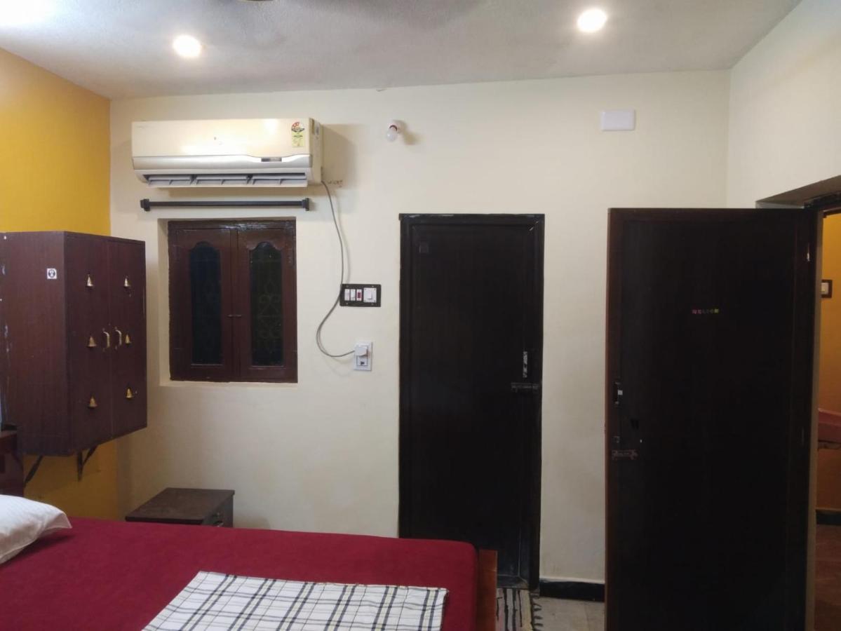 Nks Homestay ポンディシェリ エクステリア 写真