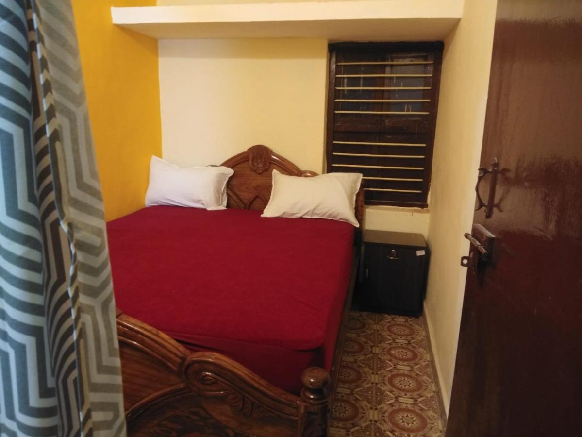 Nks Homestay ポンディシェリ エクステリア 写真