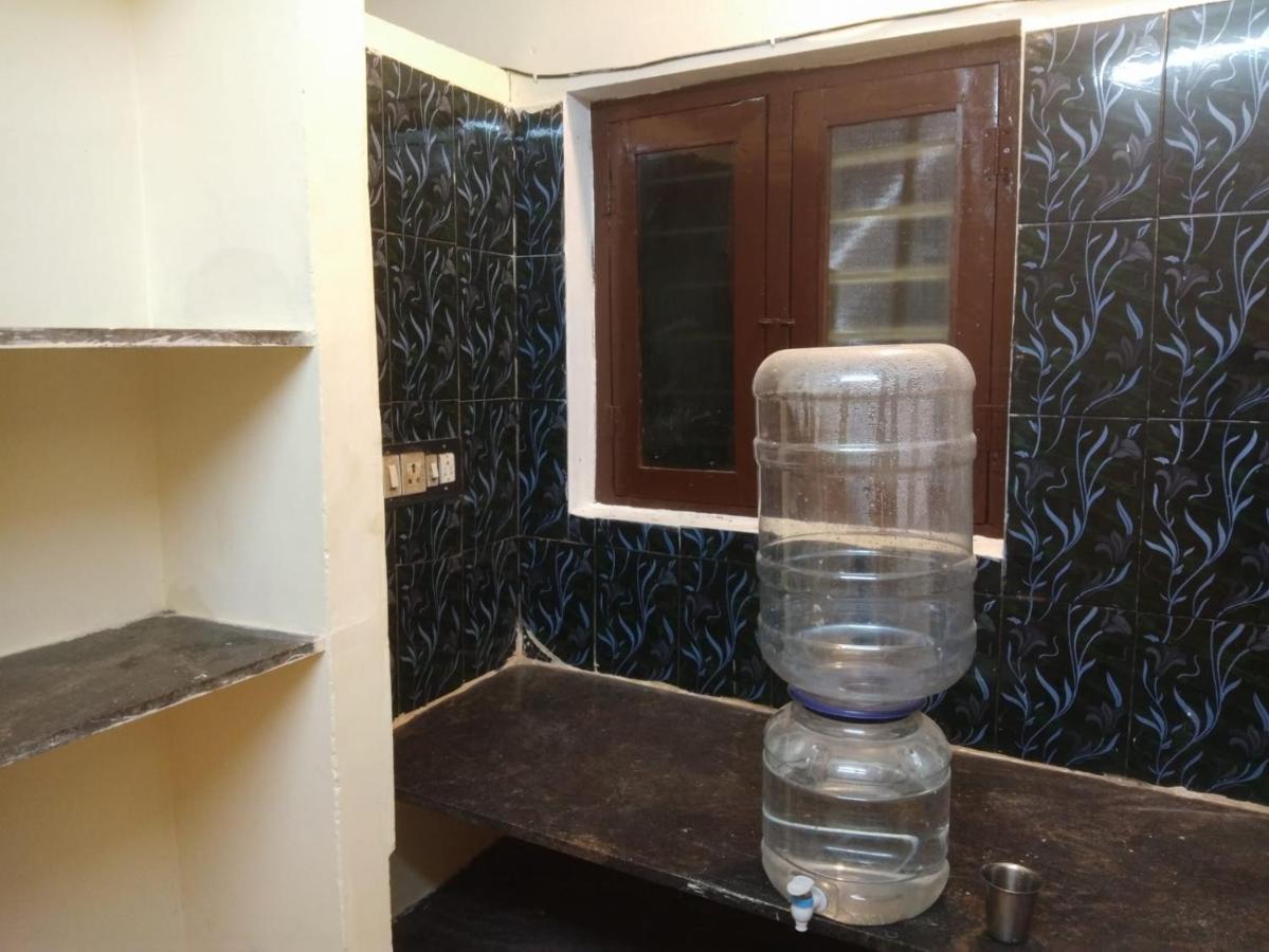 Nks Homestay ポンディシェリ エクステリア 写真