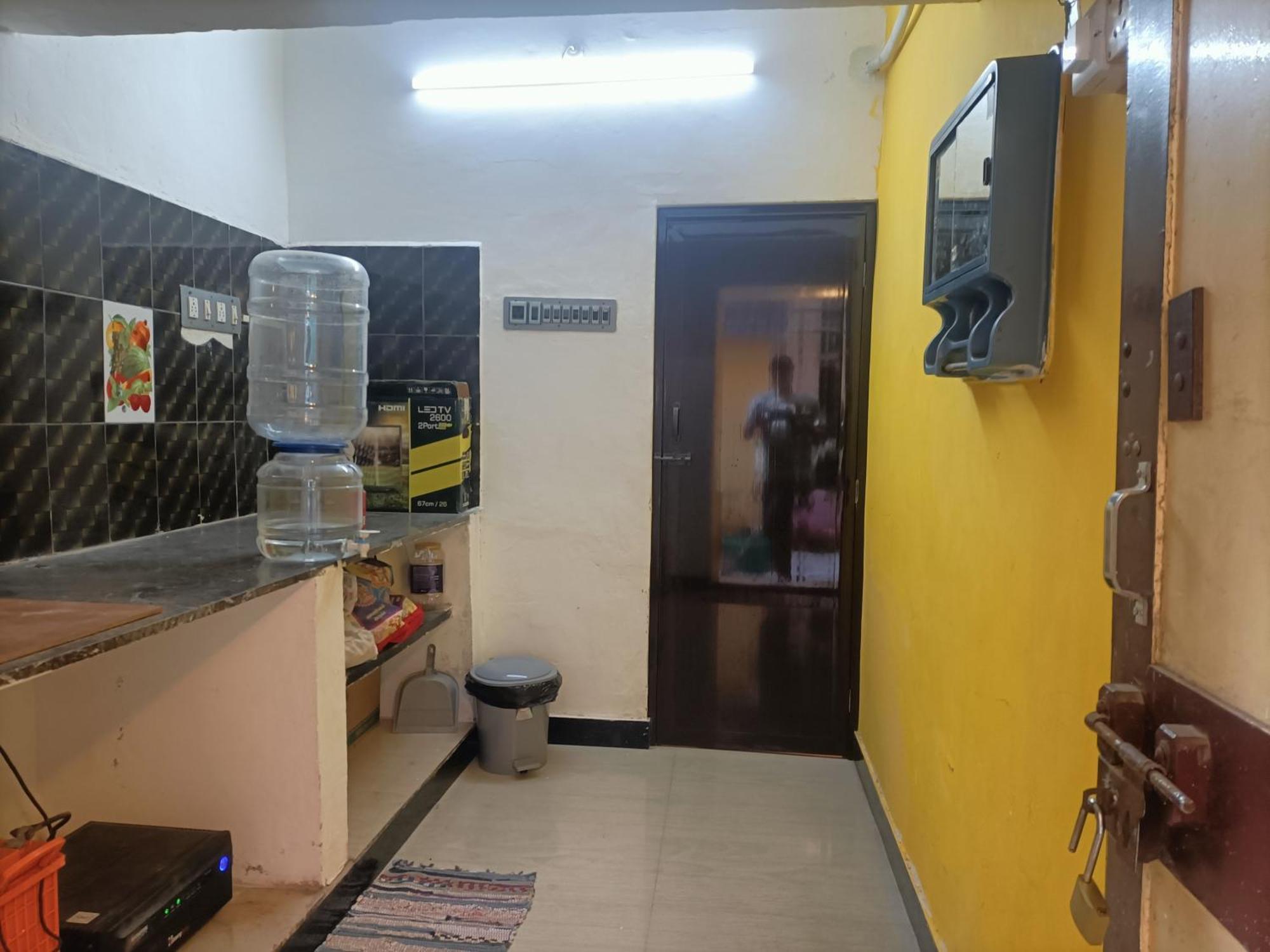 Nks Homestay ポンディシェリ エクステリア 写真