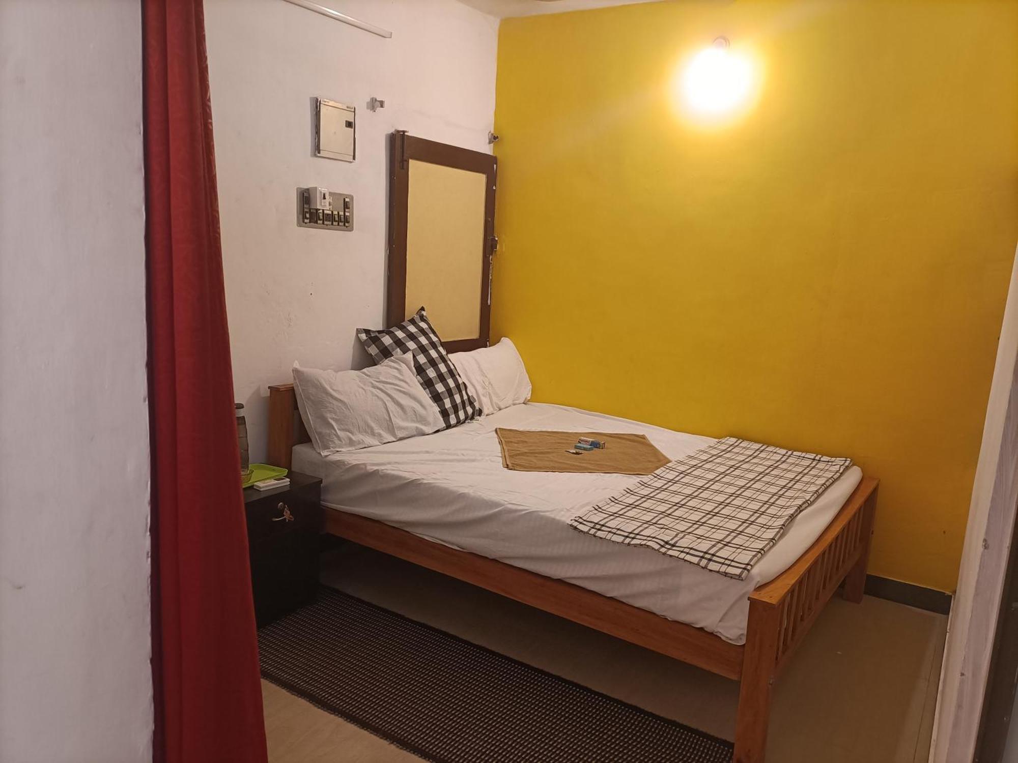 Nks Homestay ポンディシェリ エクステリア 写真